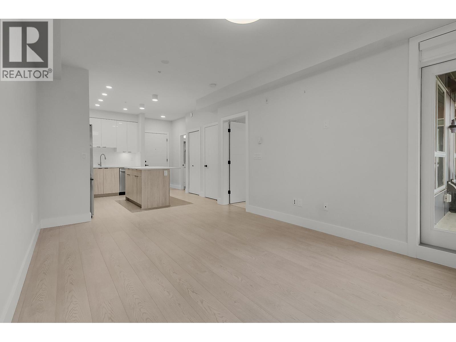 227 11655 Fraser Street, Maple Ridge, British Columbia  V2X 6W9 - Photo 11 - R3098114