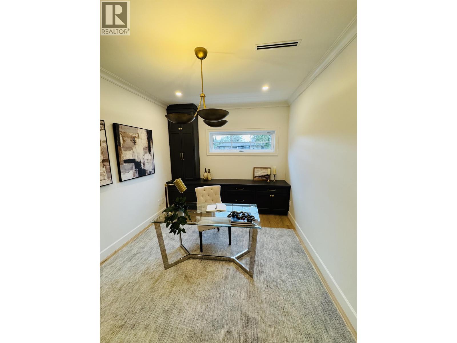 690 E Windsor Road, North Vancouver, British Columbia  V7N 1K7 - Photo 15 - R3068043