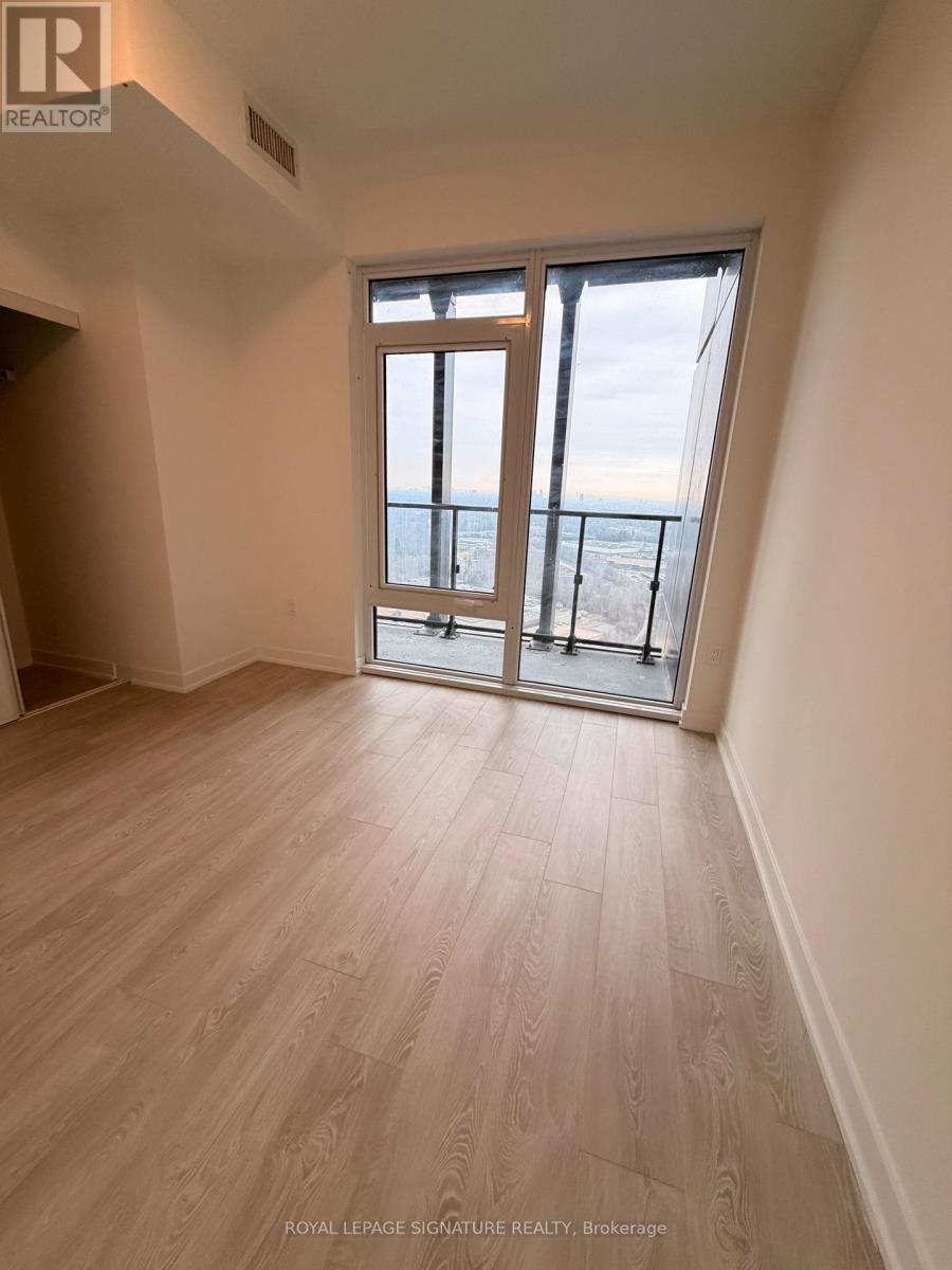 3008 - 1 Quarrington Lane, Toronto, Ontario  M3C 0S4 - Photo 10 - C12956376