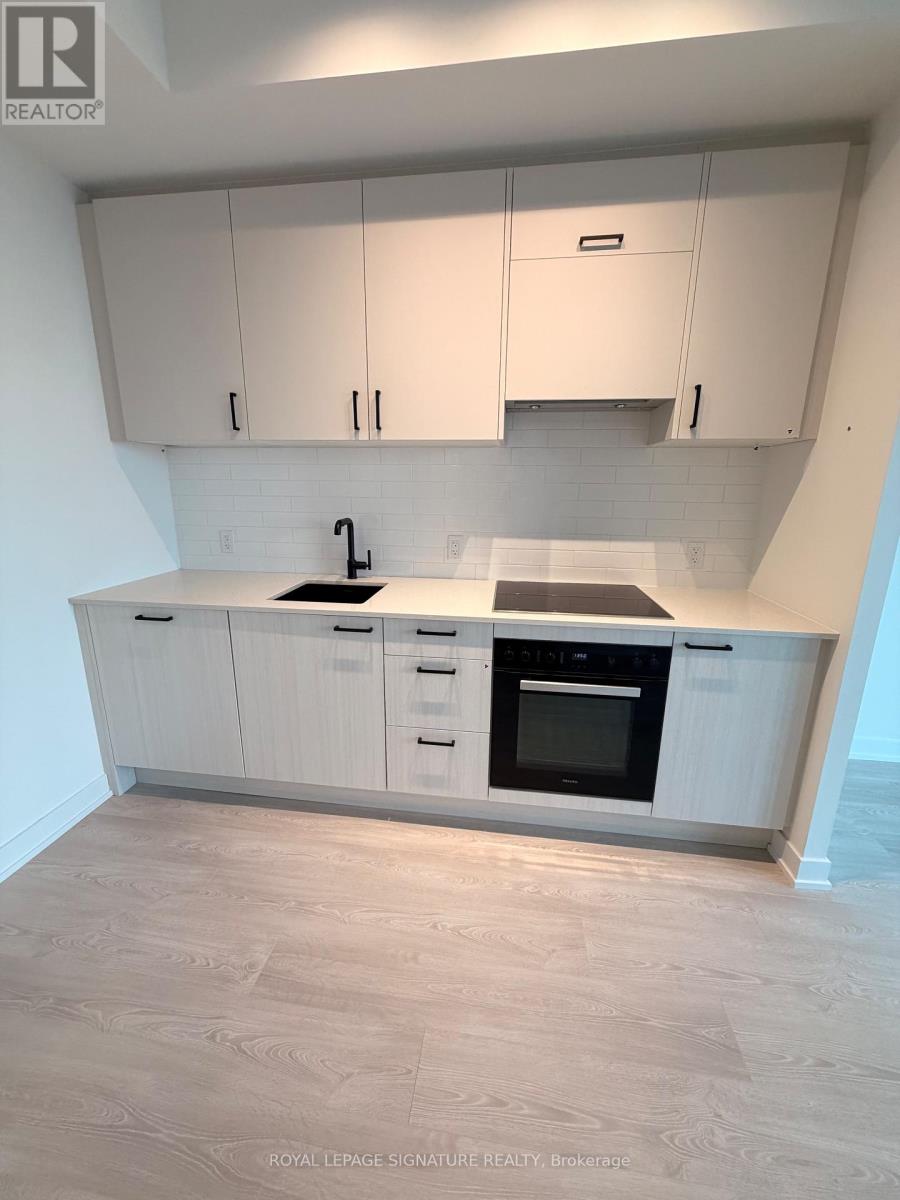 3008 - 1 Quarrington Lane, Toronto, Ontario  M3C 0S4 - Photo 5 - C12956376