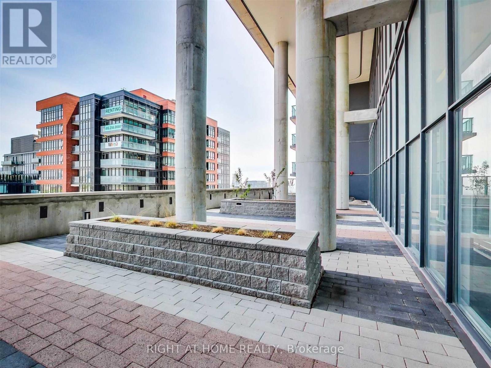 831w - 36 Lisgar Street, Toronto, Ontario  M6J 0C7 - Photo 23 - C12956386