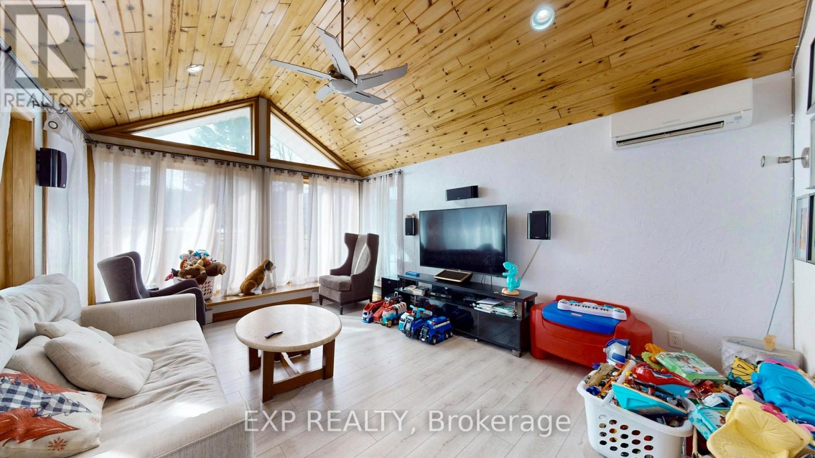 3125 Vandorf Side Road, Whitchurch-Stouffville, Ontario  L4A 7X5 - Photo 12 - N12956384