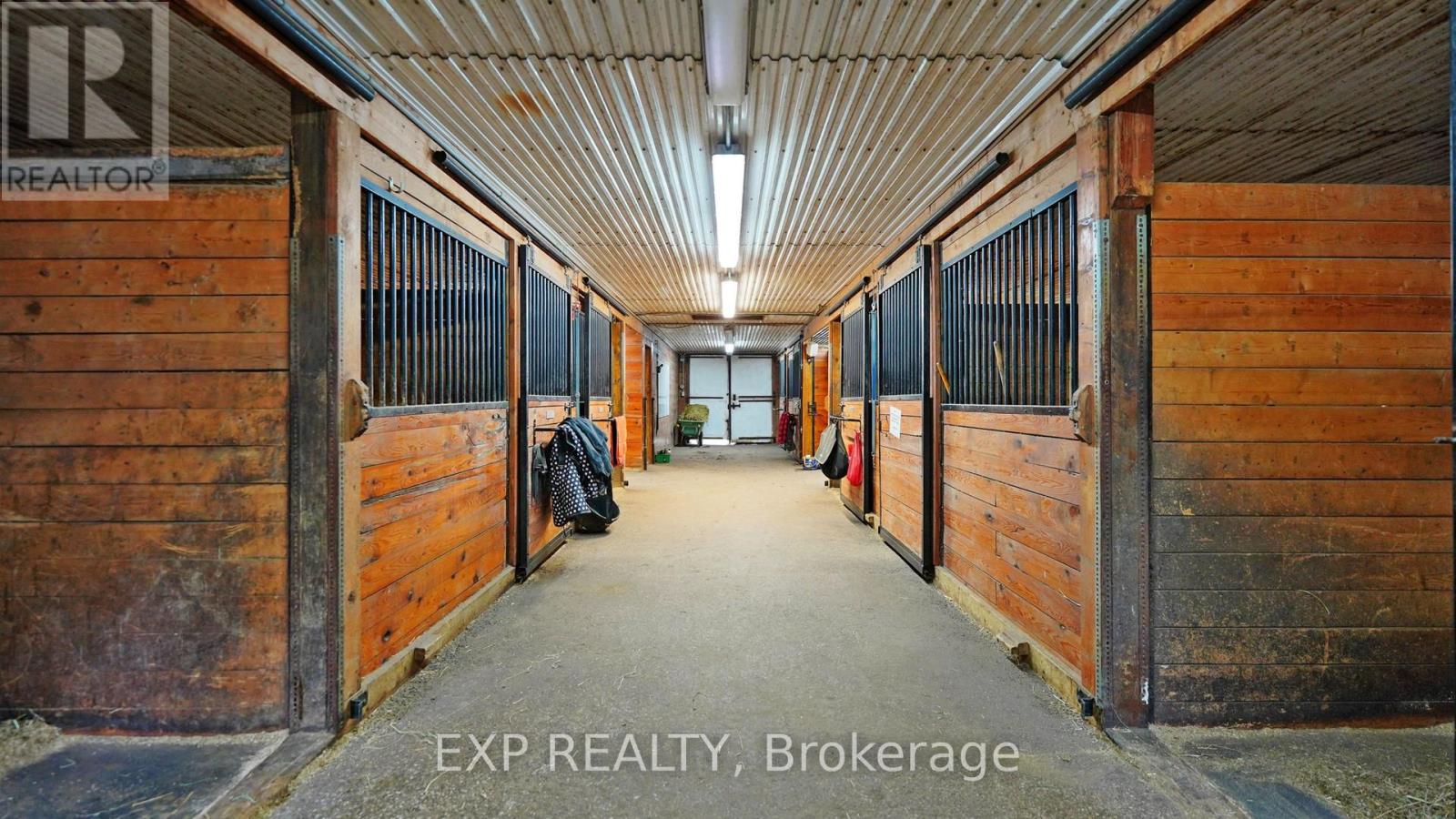 3125 Vandorf Side Road, Whitchurch-Stouffville, Ontario  L4A 7X5 - Photo 6 - N12956384