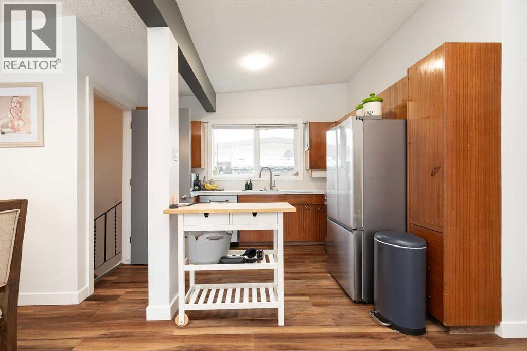 1806 17a Street S, Lethbridge, Alberta  T1K 1Z8 - Photo 9 - A2298877