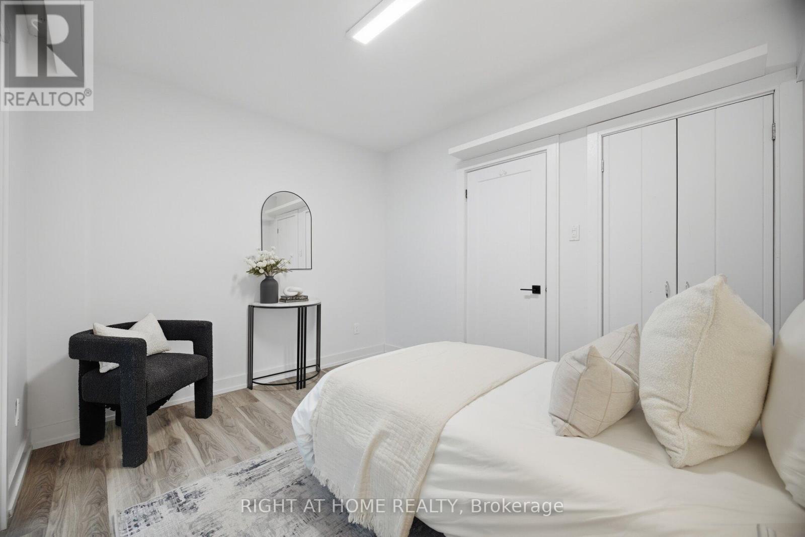 1492 Agnew Road, Mississauga, Ontario  L5J 3G9 - Photo 21 - W12956392