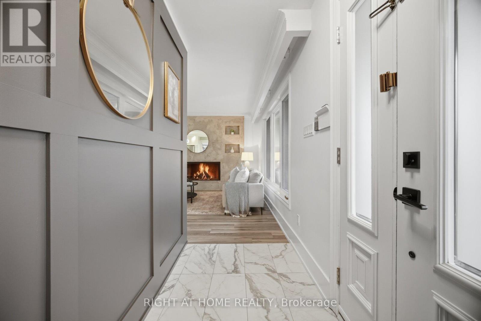 1492 Agnew Road, Mississauga, Ontario  L5J 3G9 - Photo 3 - W12956392