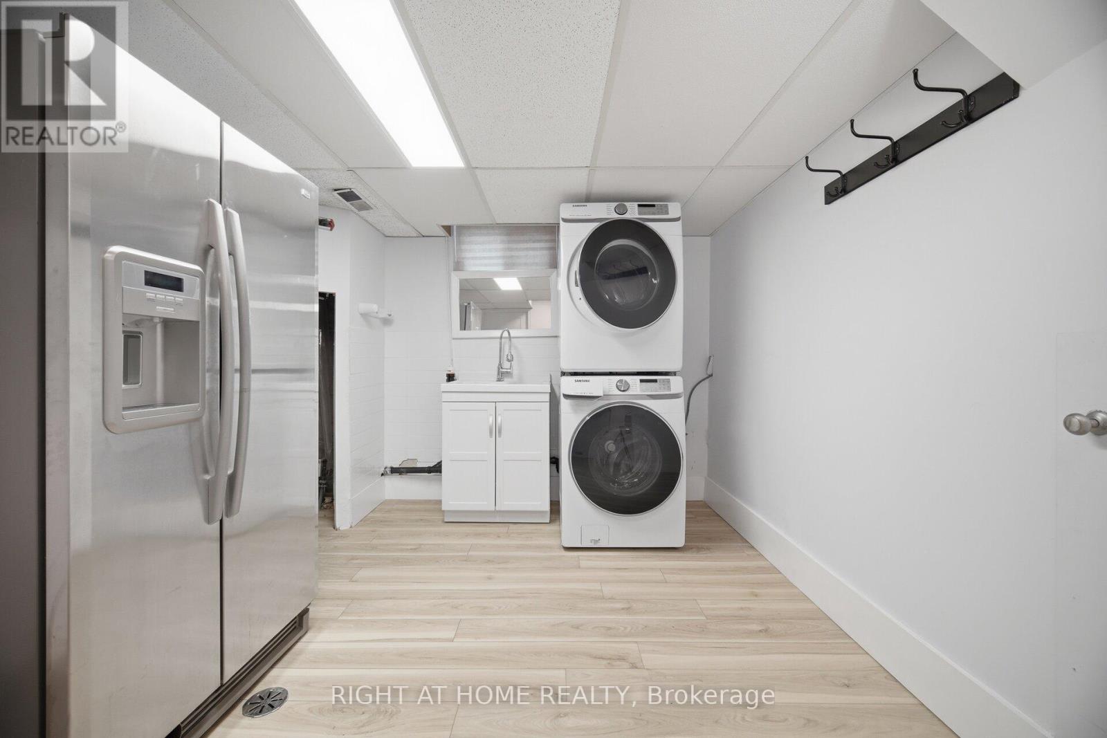 1492 Agnew Road, Mississauga, Ontario  L5J 3G9 - Photo 37 - W12956392