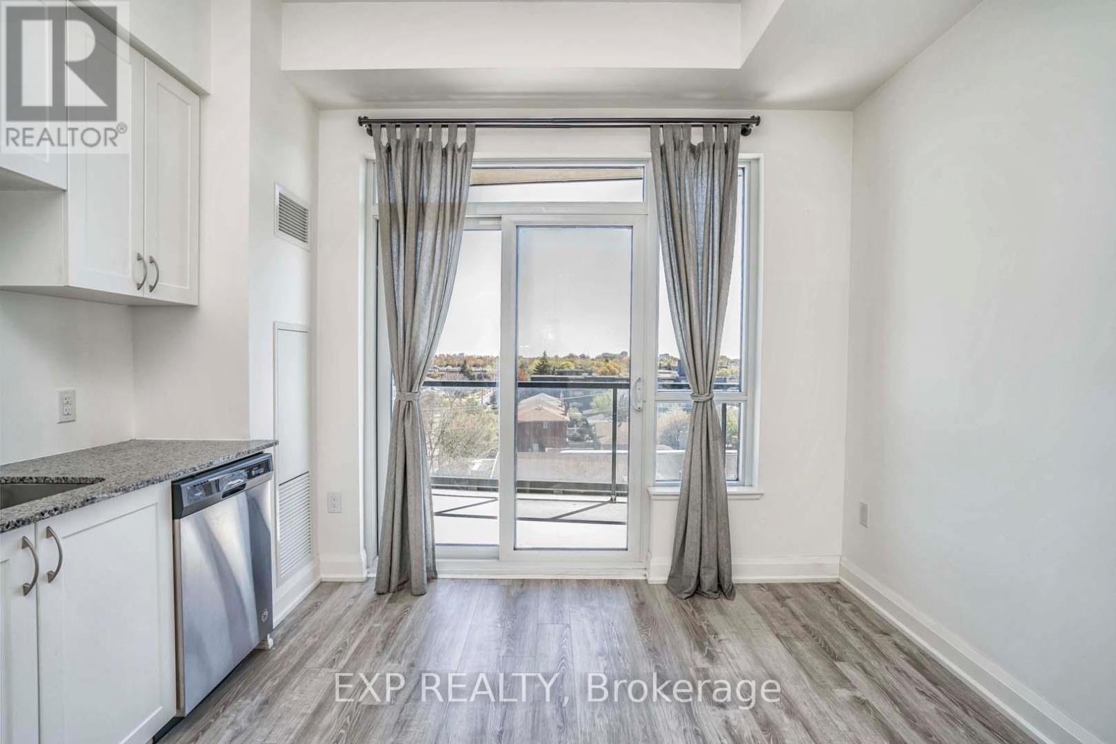 605 - 2800 Keele Street, Toronto, Ontario  M3M 0B8 - Photo 13 - W12956398