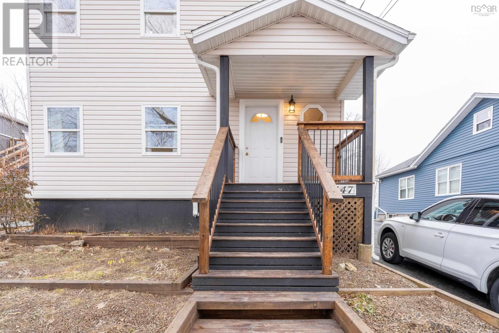 5447 Rector Street, Halifax, Nova Scotia  B3K 2N7 - Photo 2 - 202606309