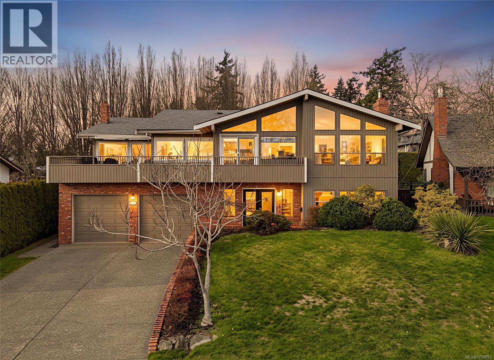 890 Denford Cres, Saanich, British Columbia  V8X 4N1 - Photo 57 - 1030933