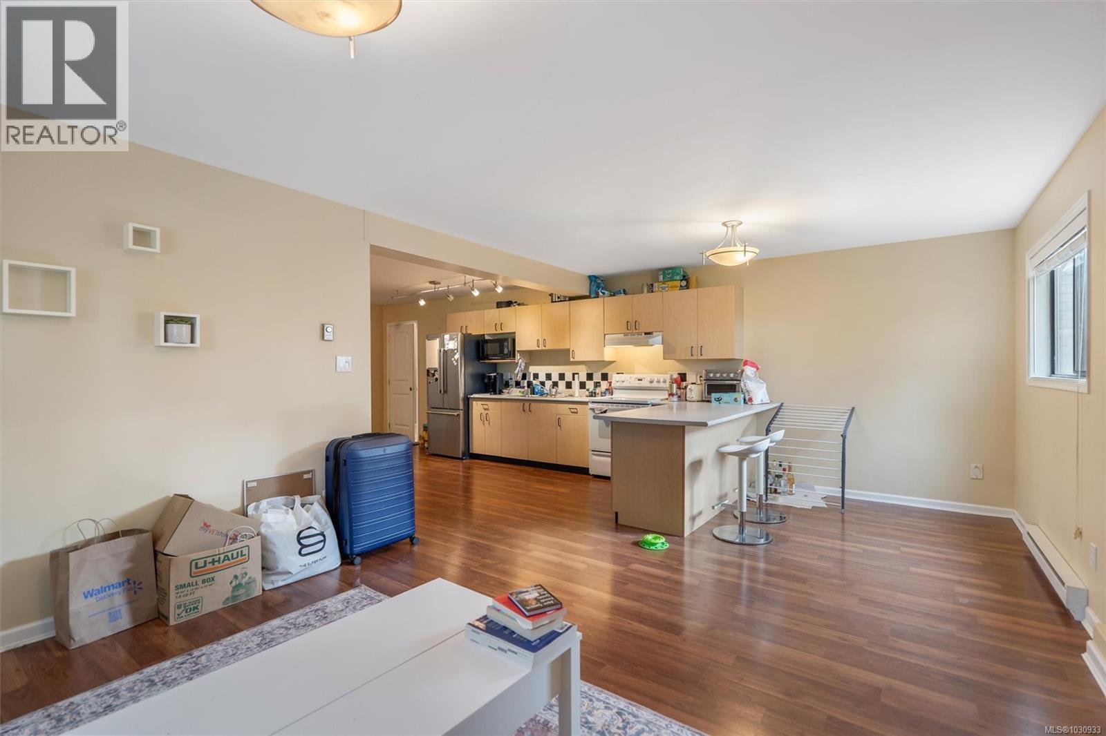 890 Denford Cres, Saanich, British Columbia  V8X 4N1 - Photo 44 - 1030933