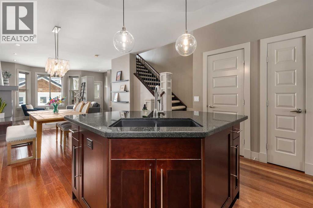 5017 21a Street Sw, Calgary, Alberta T2T 5C4 - Photo 11 - A2298768