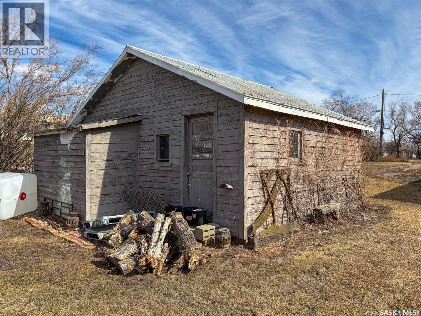 213 - 217 2nd Street W, Climax, Saskatchewan  S0N 0N0 - Photo 48 - SK032060