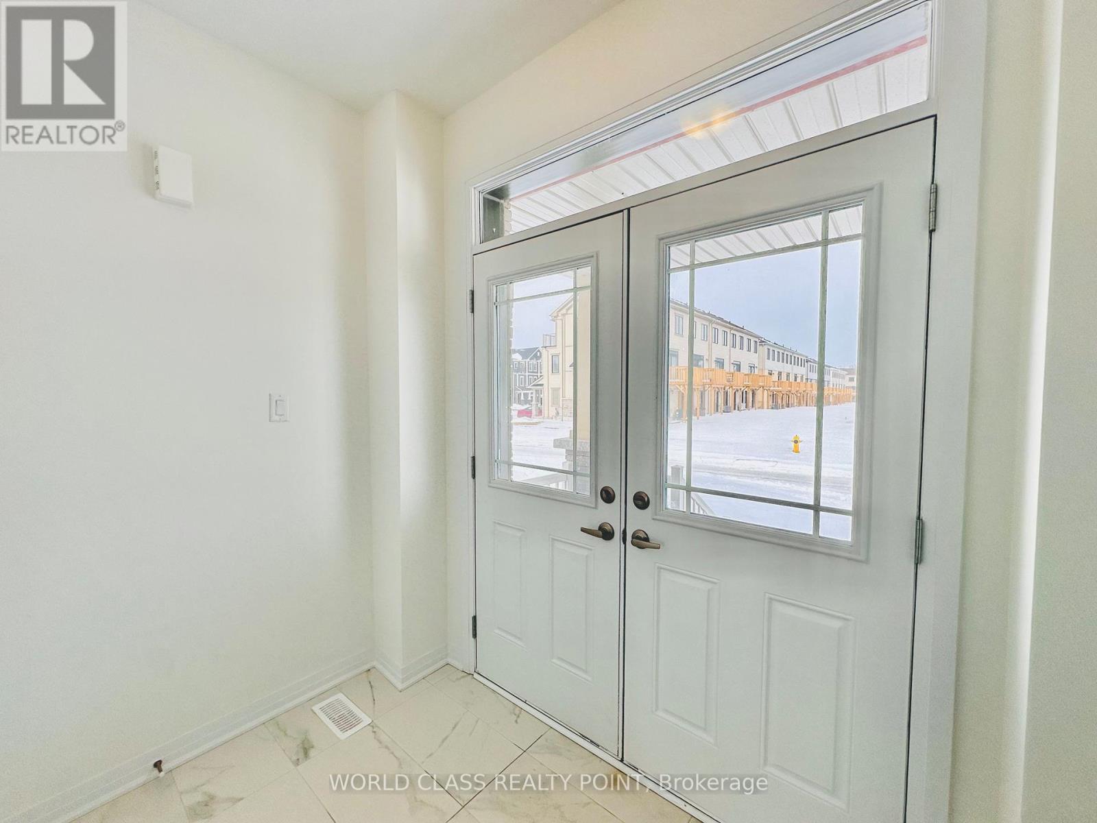 153 Wilmot Road, Brantford, Ontario  N3T 0W5 - Photo 3 - X12956394