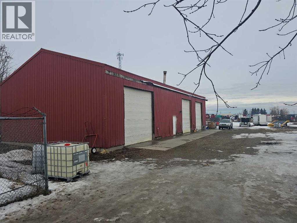 4550 46 Avenue, Lacombe, Alberta  T4L 2C6 - Photo 1 - A2286917