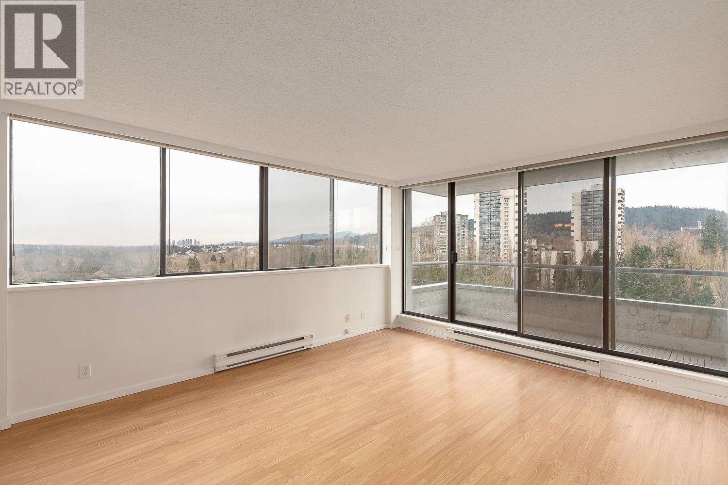 1206 3970 Carrigan Court, Burnaby, British Columbia  V3N 4S5 - Photo 2 - R3106913