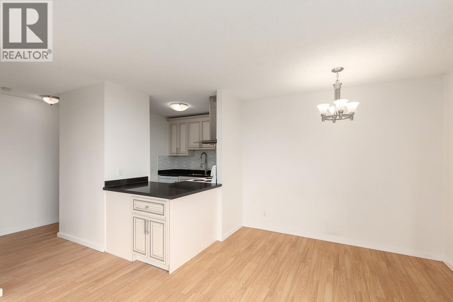 1206 3970 Carrigan Court, Burnaby, British Columbia  V3N 4S5 - Photo 8 - R3106913