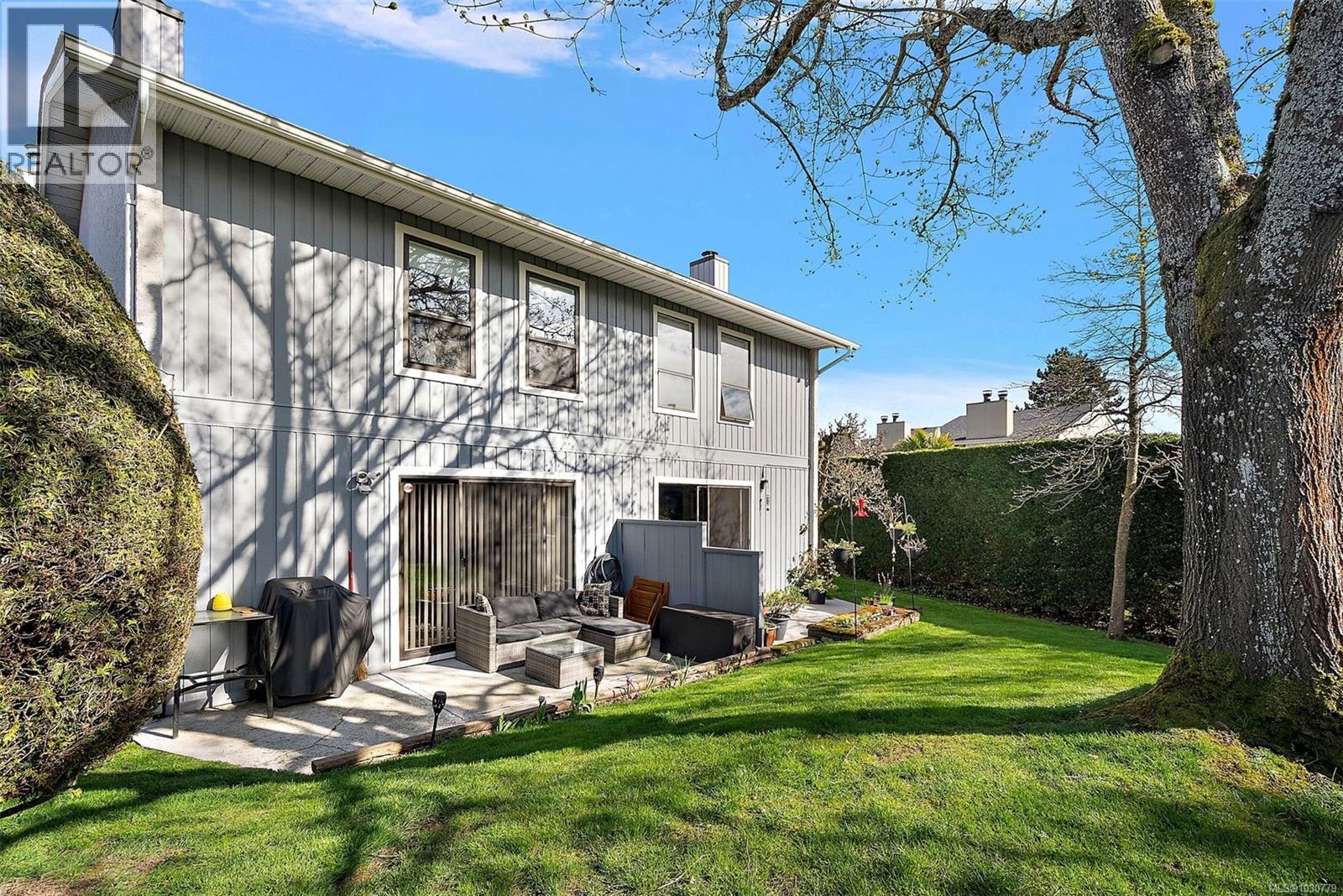 B 3054 Washington Ave, Victoria, British Columbia  V9A 1P6 - Photo 23 - 1030779