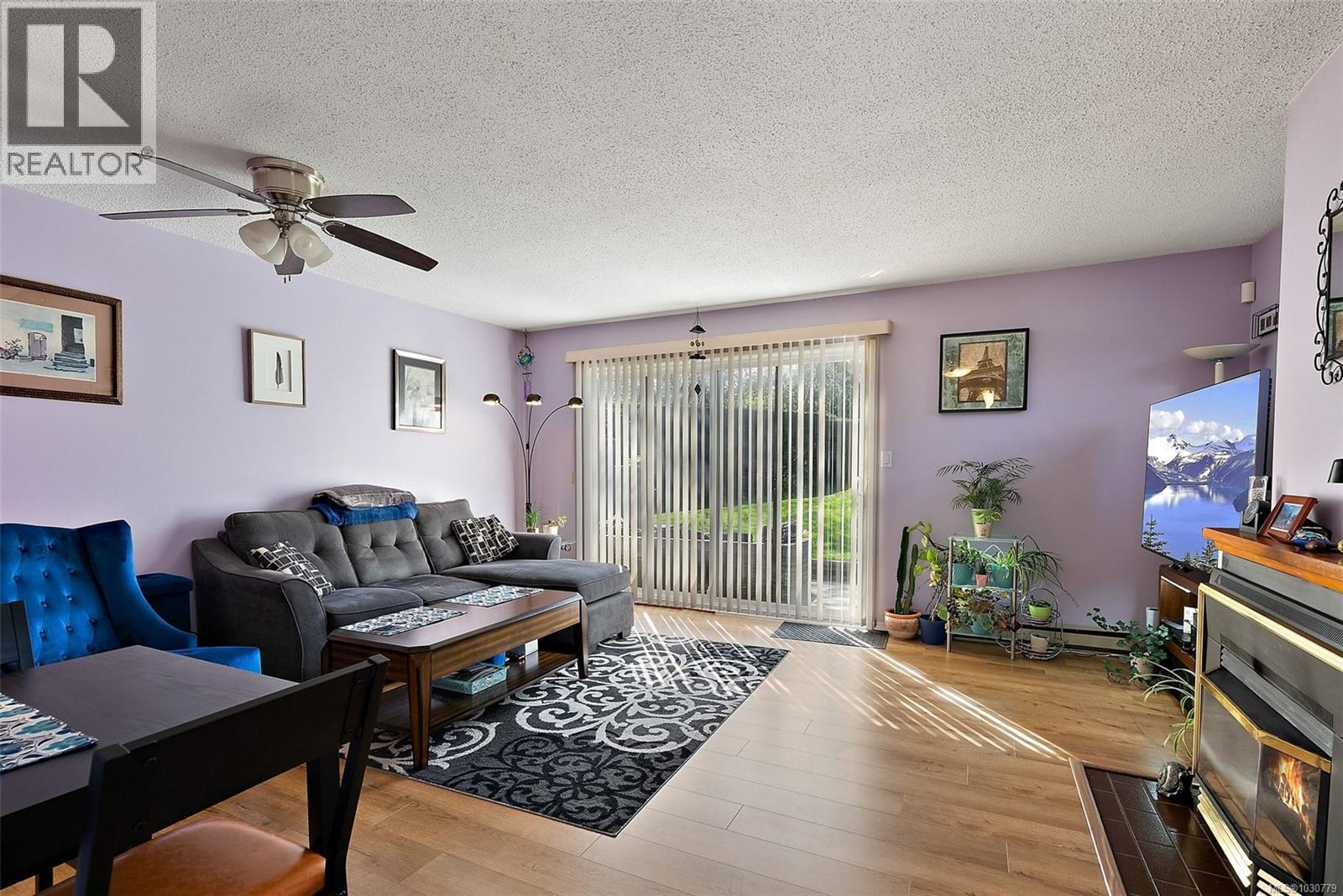 B 3054 Washington Ave, Victoria, British Columbia  V9A 1P6 - Photo 6 - 1030779