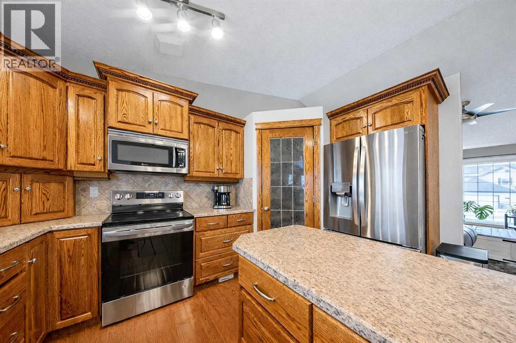 5912 62 Avenue, Ponoka, Alberta  T4J 1V5 - Photo 5 - A2294314