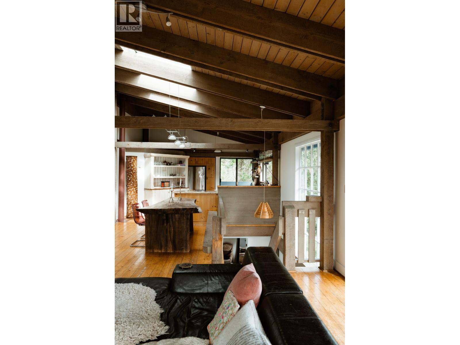 4477 Strathcona Road, North Vancouver, British Columbia  V7G 1G7 - Photo 19 - R3106916