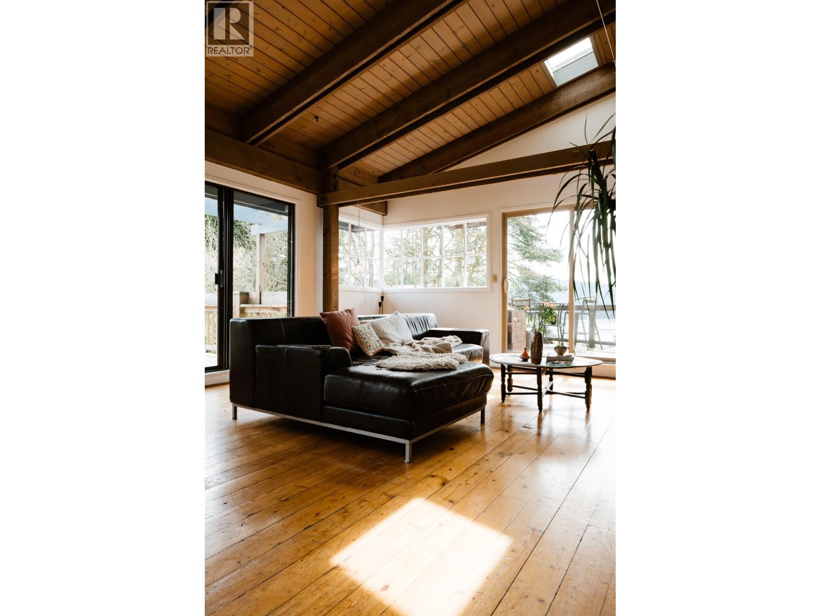 4477 Strathcona Road, North Vancouver, British Columbia  V7G 1G7 - Photo 27 - R3106916