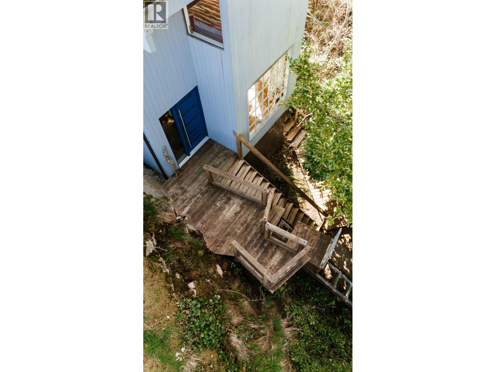 4477 Strathcona Road, North Vancouver, British Columbia  V7G 1G7 - Photo 4 - R3106916