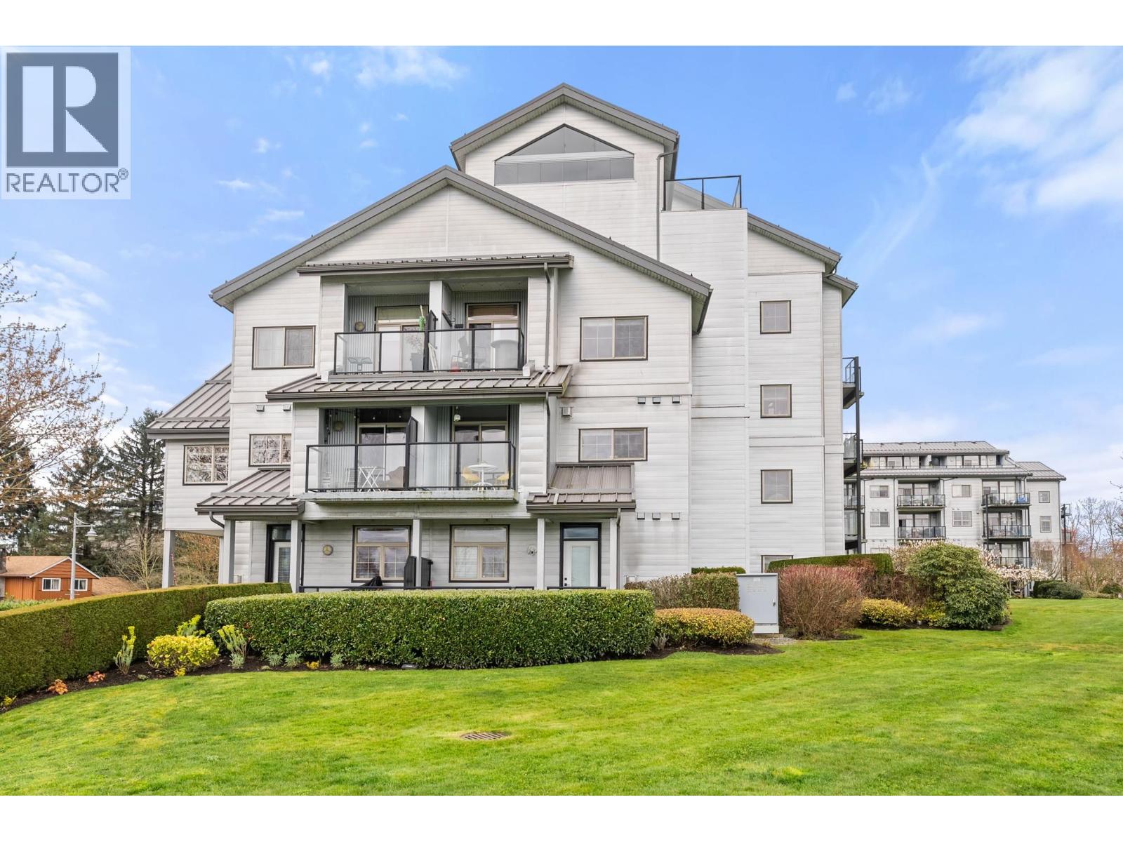 202 6233 LONDON ROAD, Richmond, British Columbia