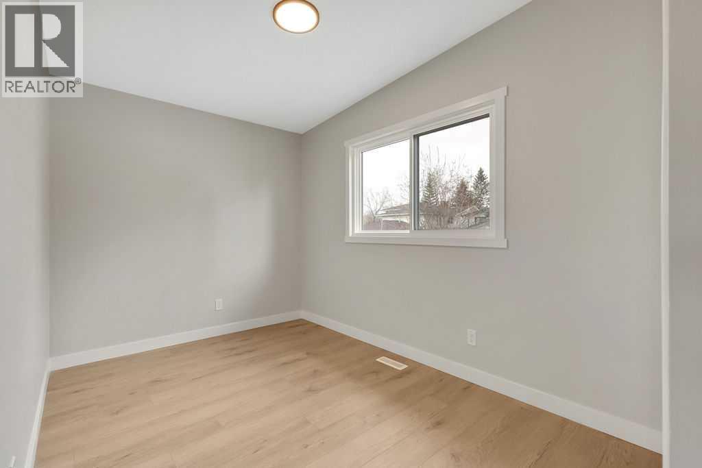 10 & 12 Silver Springs Drive NW, Calgary, Alberta  T3B 2X8 - Photo 17 - A2297383