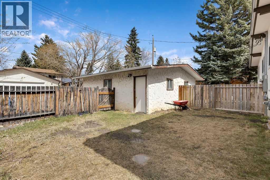 10 & 12 Silver Springs Drive NW, Calgary, Alberta  T3B 2X8 - Photo 35 - A2297383