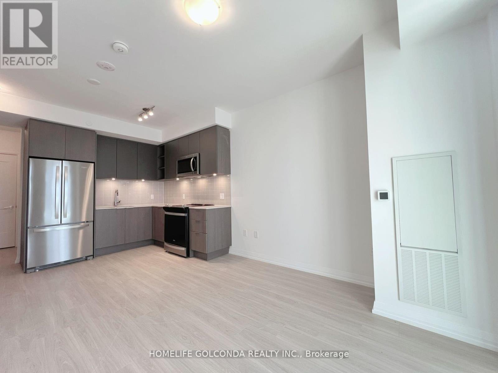 2316 - 50 Dunfield Avenue, Toronto, Ontario  M4S 0E4 - Photo 3 - C12956420