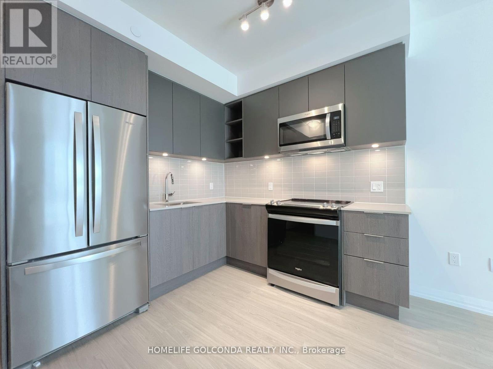 2316 - 50 Dunfield Avenue, Toronto, Ontario  M4S 0E4 - Photo 4 - C12956420