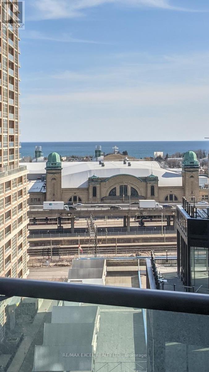 1110 - 150 East Liberty Street, Toronto, Ontario  M6K 3R5 - Photo 10 - C12956432