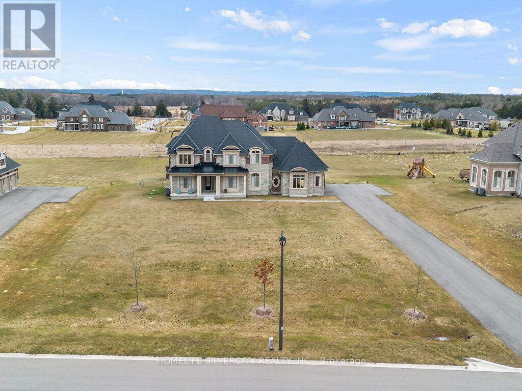 255 AMOS DRIVE, Caledon, Ontario