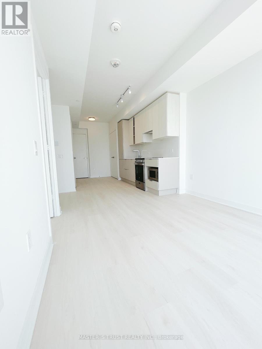 2205 - 3900 Confederation Parkway, Mississauga, Ontario  L5B 0M3 - Photo 6 - W12956426