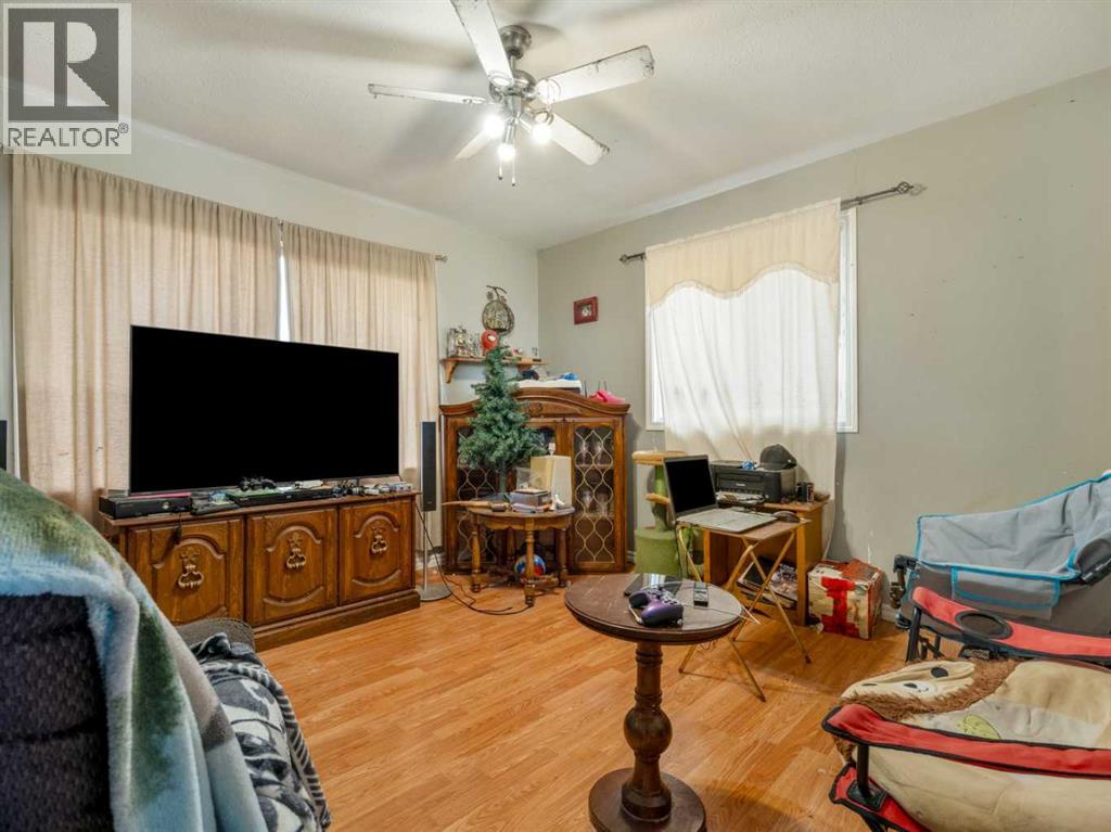 1508 19 Avenue, Coaldale, Alberta  T1M 1A1 - Photo 8 - A2297194