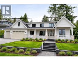 690 E WINDSOR ROAD, North Vancouver, British Columbia