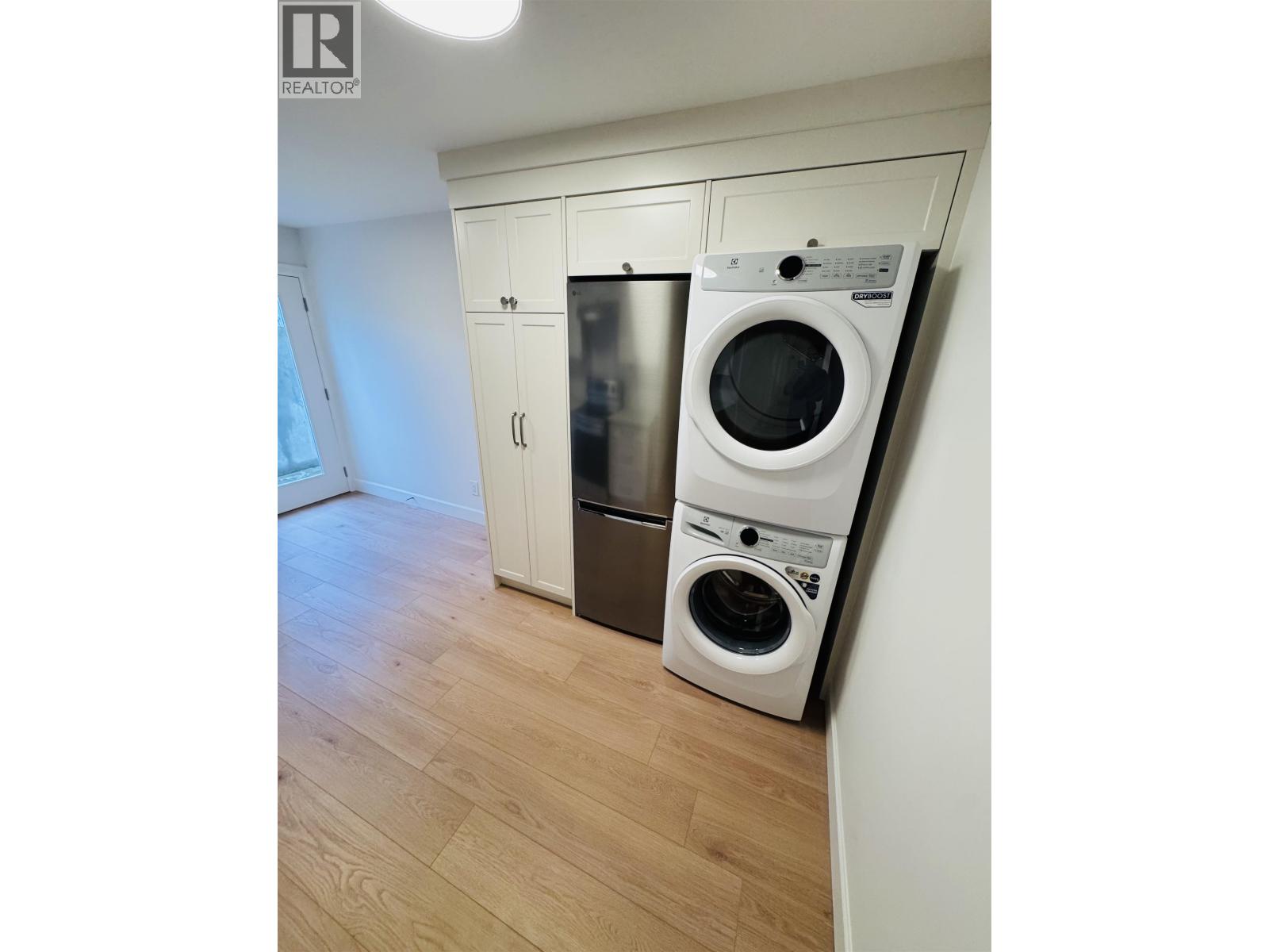 690 E Windsor Road, North Vancouver, British Columbia  V7N 1K7 - Photo 30 - R3068043