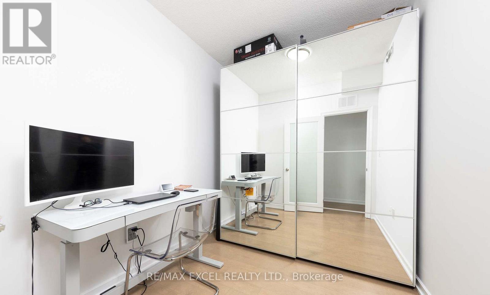 2601 - 70 Forest Manor Road, Toronto, Ontario  M2J 0A9 - Photo 7 - C12955964