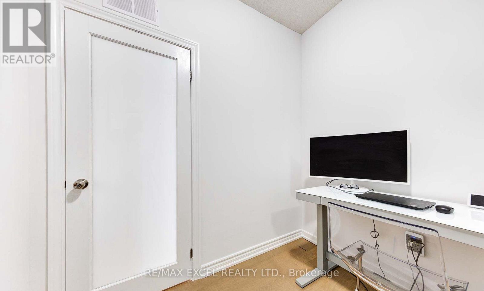 2601 - 70 Forest Manor Road, Toronto, Ontario  M2J 0A9 - Photo 8 - C12955964