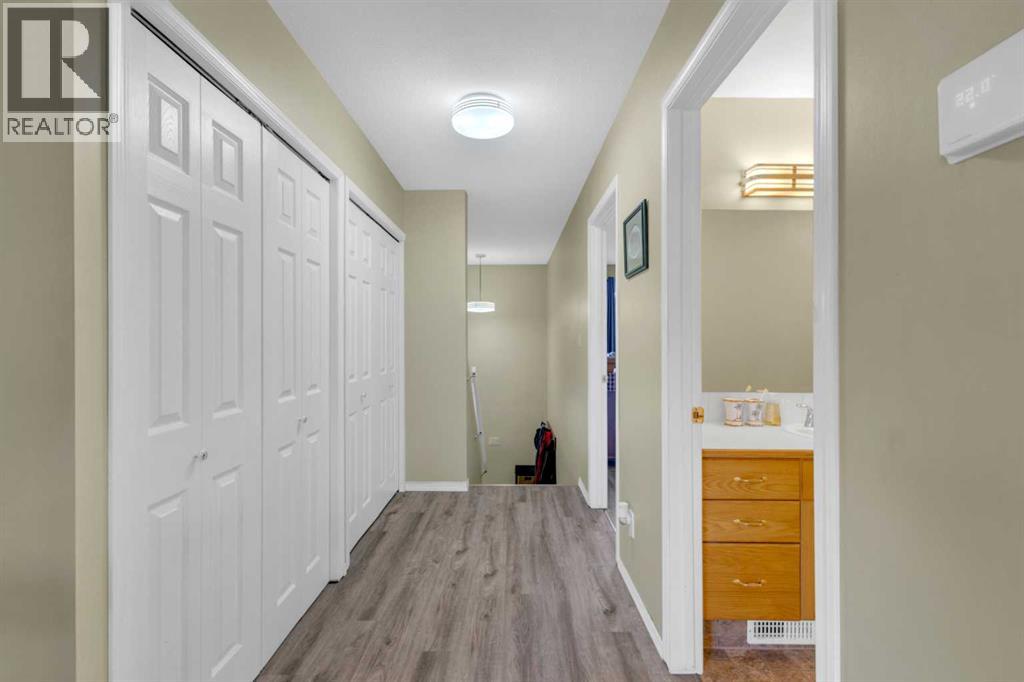 B, 3621 51 Avenue, Red Deer, Alberta  T4N 4G3 - Photo 12 - A2296962