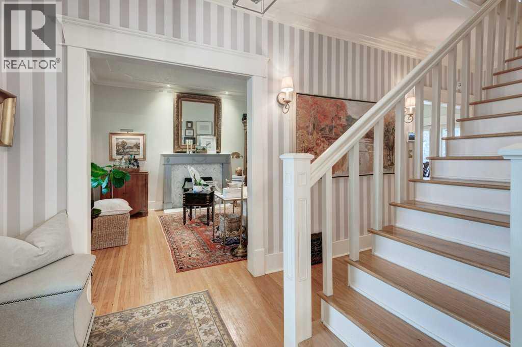 1712 25 Street SW, Calgary, Alberta  T3C 1J6 - Photo 5 - A2296477