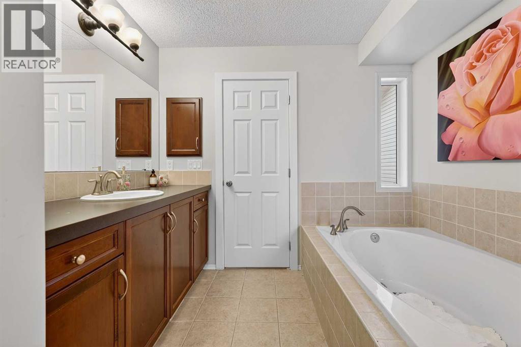 201 Autumn Circle SE, Calgary, Alberta  T3M 0J9 - Photo 23 - A2298738