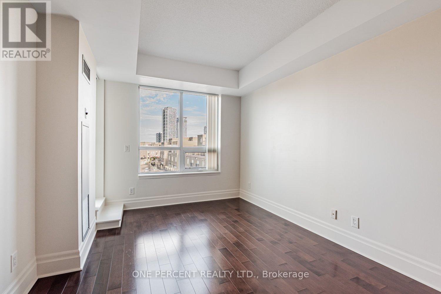 401 - 21 Upper Duke Crescent, Markham, Ontario  L6G 0B7 - Photo 14 - N12852720