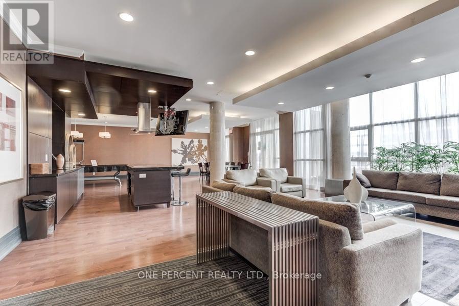 401 - 21 Upper Duke Crescent, Markham, Ontario  L6G 0B7 - Photo 31 - N12852720