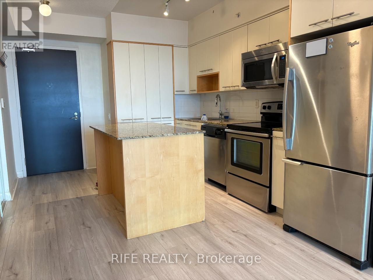 1809 - 5 Valhalla Inn Road, Toronto, Ontario  M9B 0B1 - Photo 12 - W12937876