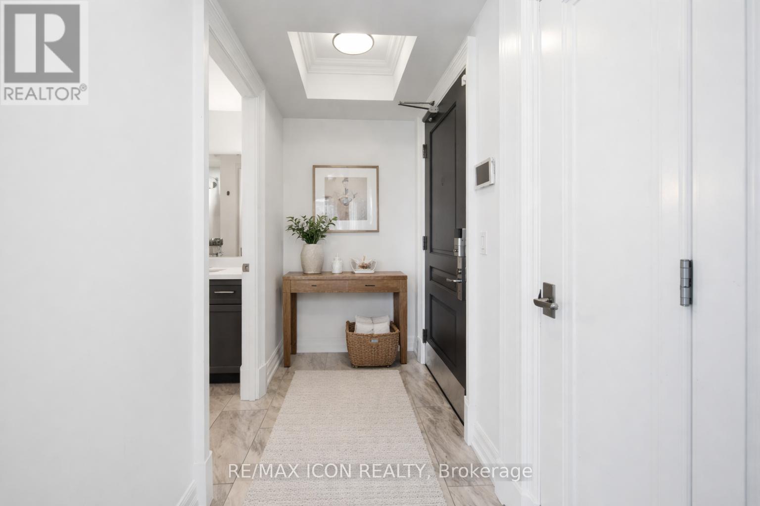 602 - 2060 Lakeshore Road, Burlington, Ontario  L7R 0G2 - Photo 8 - W12856272