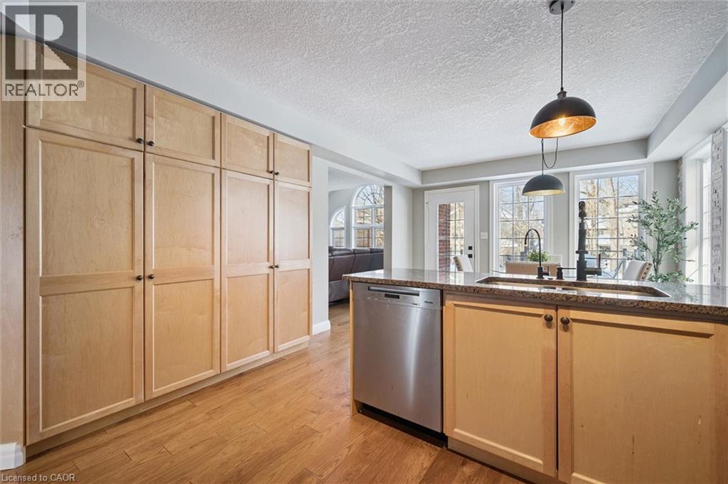 530 Little Dover Crescent, Waterloo, Ontario  N2K 4E4 - Photo 11 - 40805530