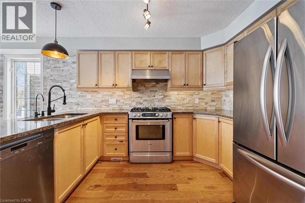 530 Little Dover Crescent, Waterloo, Ontario  N2K 4E4 - Photo 10 - 40805530