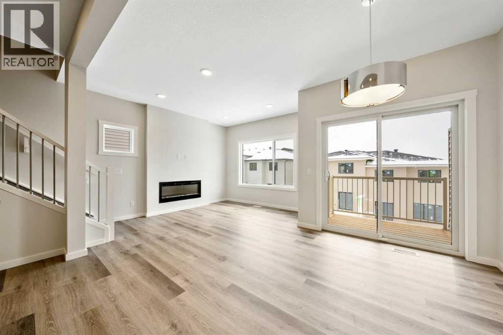 374 Heritage Boulevard, Cochrane, Alberta  T4C 0L3 - Photo 7 - A2294557